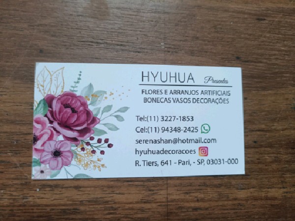 HYUHUA Presentes
FLORES E ARRANJOS ARTIFICIAIS
BONECAS VASOS